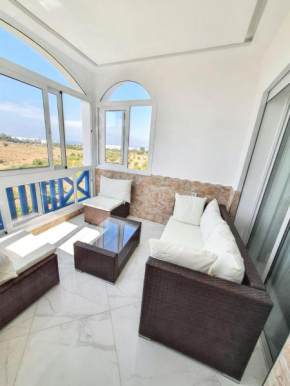 Bright apartment in Marina Smir, sea view and shared pool